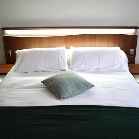Chambre Privee - Le Boudoir Tropical Hendaye Εξωτερικό φωτογραφία